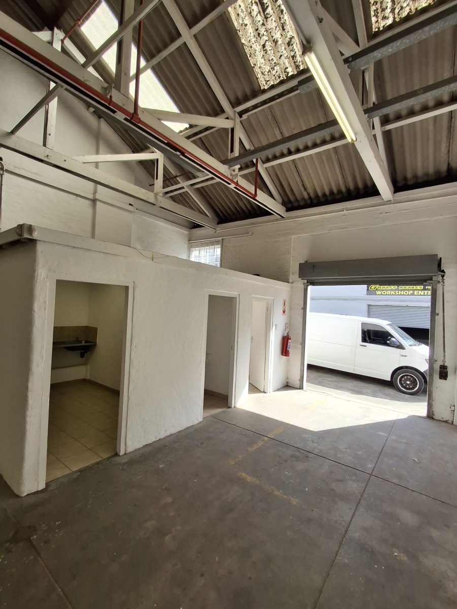 To Let Commercial Property for Rent in Arcadia Eastern Cape